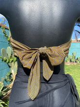 Load image into Gallery viewer, Herringbone Tongue Tied Tie Top