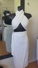 Load and play video in Gallery viewer, Linen Tongue Tied Tie Top